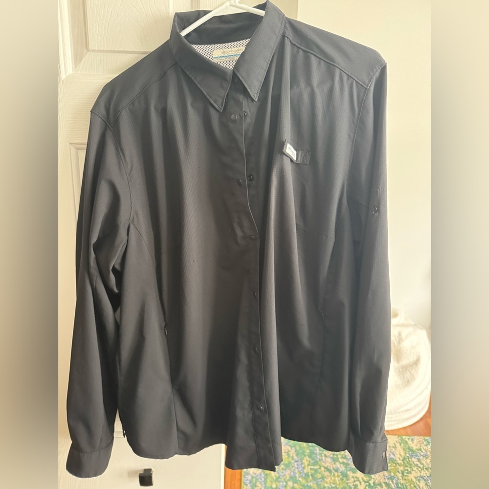 Columbia fishing shirt